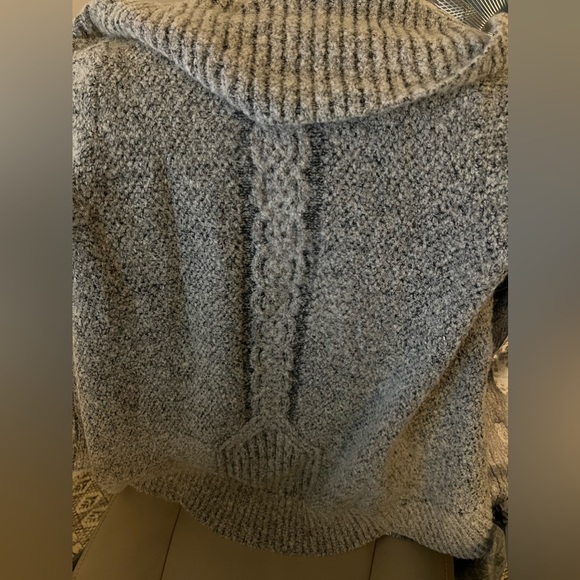 Anthropologie Angel Of The North Cabled Boucle Sweater - Gray - Small - Picture 7 of 7